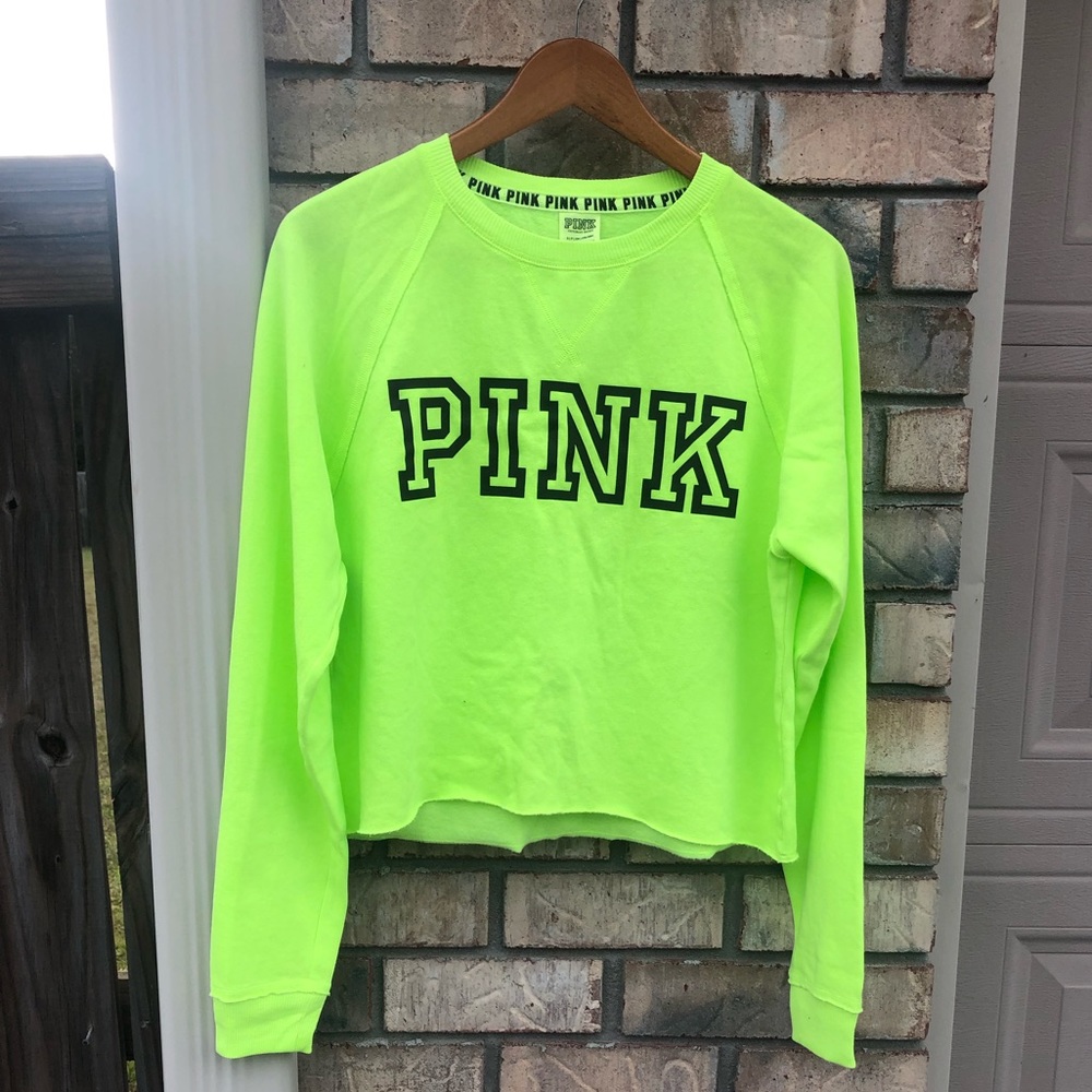 PINK CROP TOP SWEATER